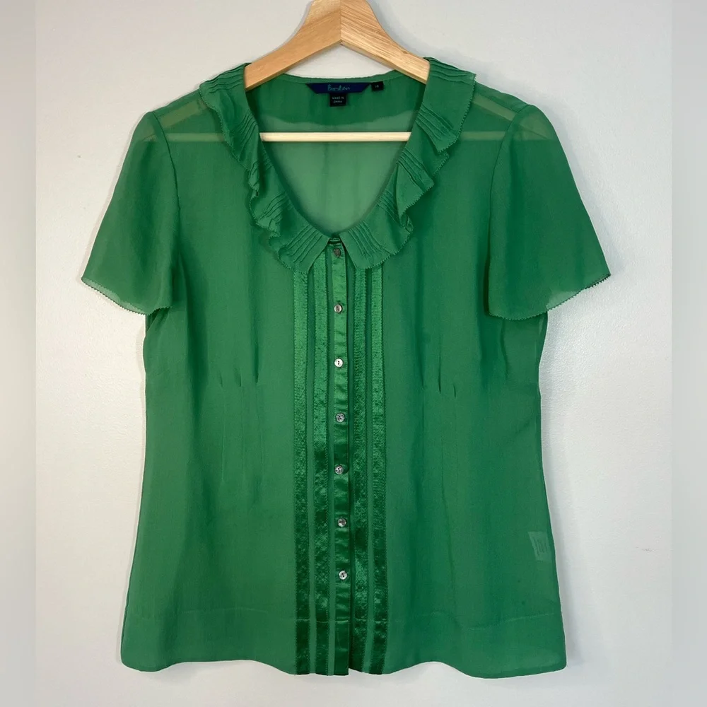 Boden Green Ruffled 100% Silk Blouse Short Sleeve semi Fitted Women’s 12 - Picture 1 of 11